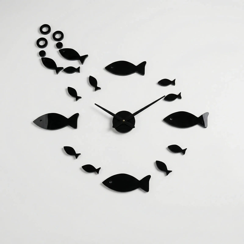 Moderne Spiegel-Wanduhr - Miraflow