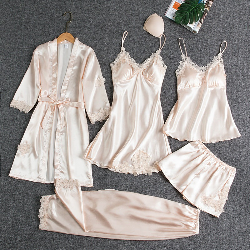 Satinschlafset 5-teilig mit Spitze für Damen – Liora