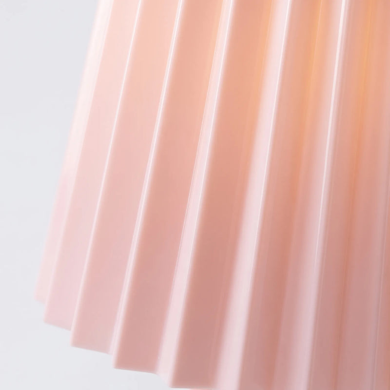 Pleated Fabric Shade Table Lamp -  Lumeplé