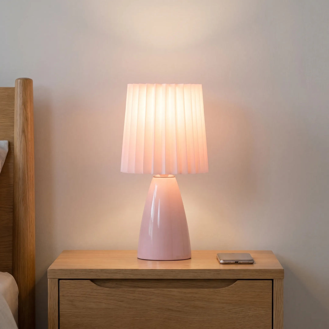Pleated Fabric Shade Table Lamp -  Lumeplé