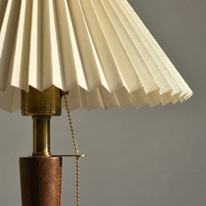 Pleated Shade Retro Table Lamp -  Plyssera
