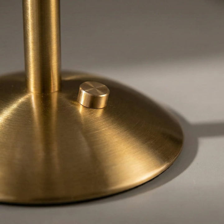 Portable Minimalist Accent Lamp -  Clariva