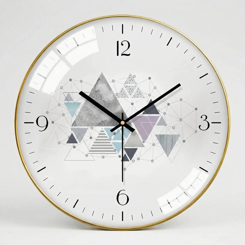 Runde Wanduhr Im Minimalistischen Stil - NordelleClocka