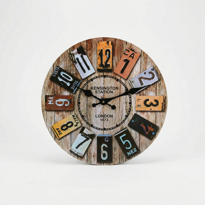 Runde Wanduhr Im Vintage-Stil - RustiqueClocko