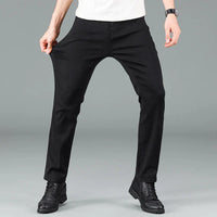 Herren Straight Fit Jeans in Schwarz mit Stretch – Milan