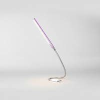 Schlanke LED Schreibtischleuchte - Readlight