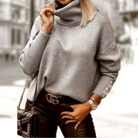 Geknöpfte Damen Coltrui mit Stilvollem Detail – Elara
