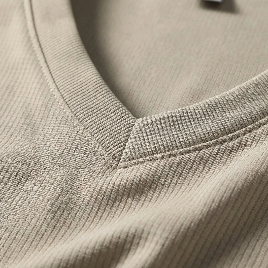 Sommerliches Herren T-Shirt Mit V-Ausschnitt - Melvin