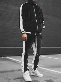 Velvet Jogger Set In A Retro Style - Gilberto