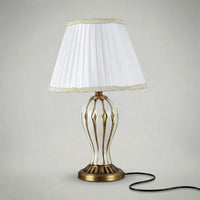 Vintage-Style Ceramic Table Lamp -  Claremoor