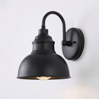 Vintage-Style Outdoor Wall Lamp -  Vanthorpe