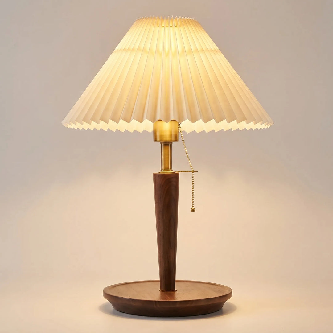 Vintage Style Pleated Table Lamp -  Luminera