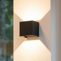 Wandmontierte LED Leuchte - LumaCube