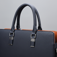 Wielofunkcyjna Aktówka Skórzana - LuxuryCarry 