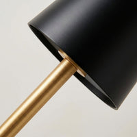 Wireless Dimmable Table Lamp - Radiovo