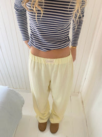 Damen-Loungehose mit Streifenmuster – Elvira