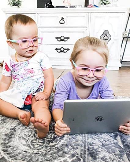Kinderbrille mit Blaulichtfilter – BrightEyes