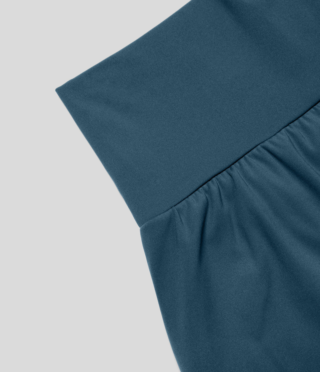 High-Waist Shorts Damen | 2-in-1 Fitnesshose | Yoga | schnelltrocknend | Sommer-Luzern Mode