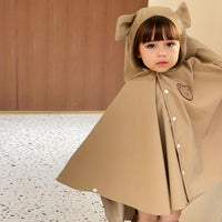 Kinder Regenjacke mit Bären- oder Hasenmotiv – Wasserdicht & Leicht für den Herbstzauber