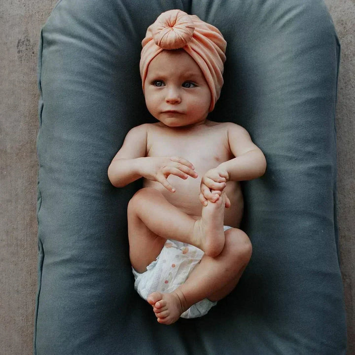 Baby-Nest-Kissen | Ergonomisch | Bequem | Sicher | Atmungsaktiv | Weich-Luzern Mode