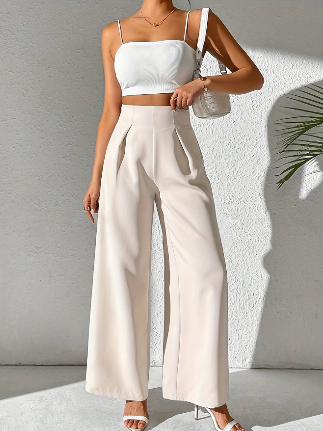 Elegante Damenhose mit Hohem Bund und Weitem Bein-Luzern Mode