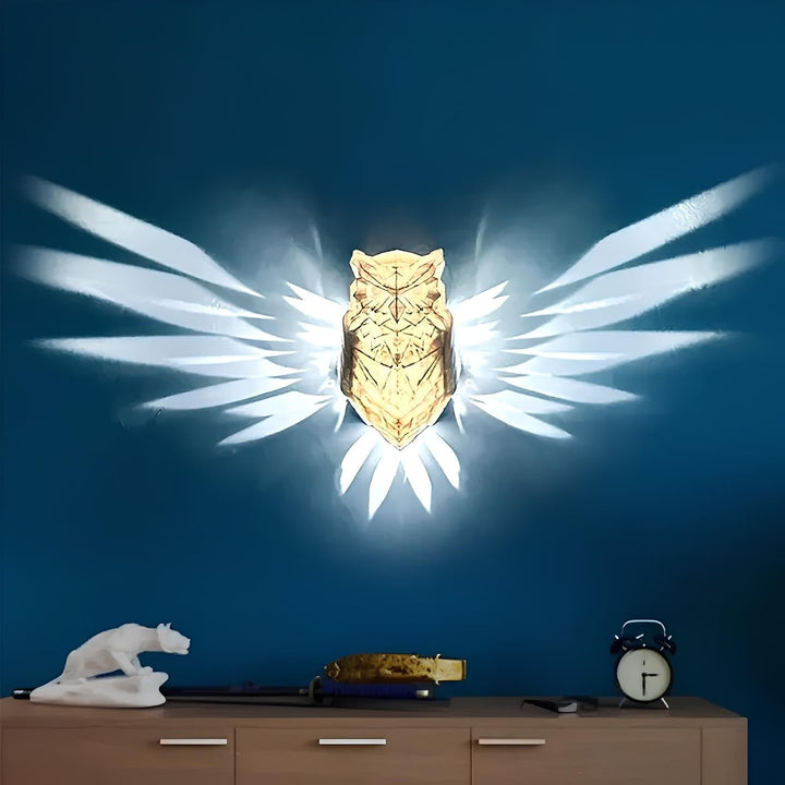 Wandleuchte mit Flügellichteffekt | Adler | Eule | LED | Nachhaltig-Eule-Luzern Mode