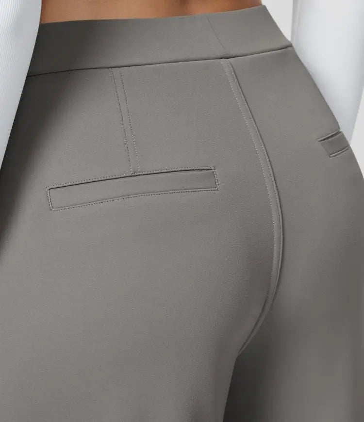 Damen Weite Hose mit Hohem Bund und Eleganten Falten-Luzern Mode