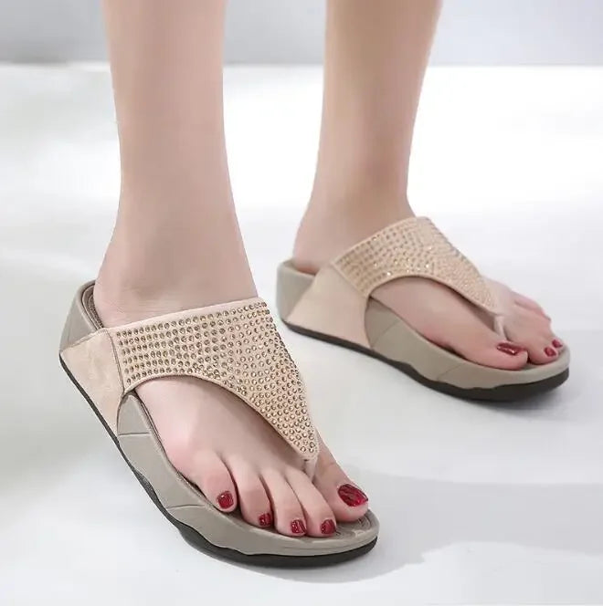 Damen Slipper Sommer | Strass & Plateau Sohle | Bequem & Modisch Style-Luzern Mode