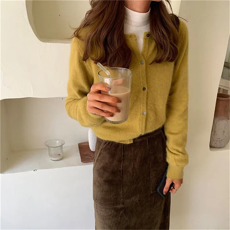 Damen Strickjacke mit Knopfleiste - Eleganter Cardigan-Luzern Mode