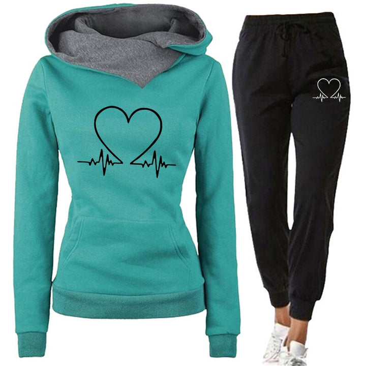 Damen Jogginganzug | 2-teilig | Herzprint | Kapuze | Locker sitzend | Warm-Grün-S-Luzern Mode