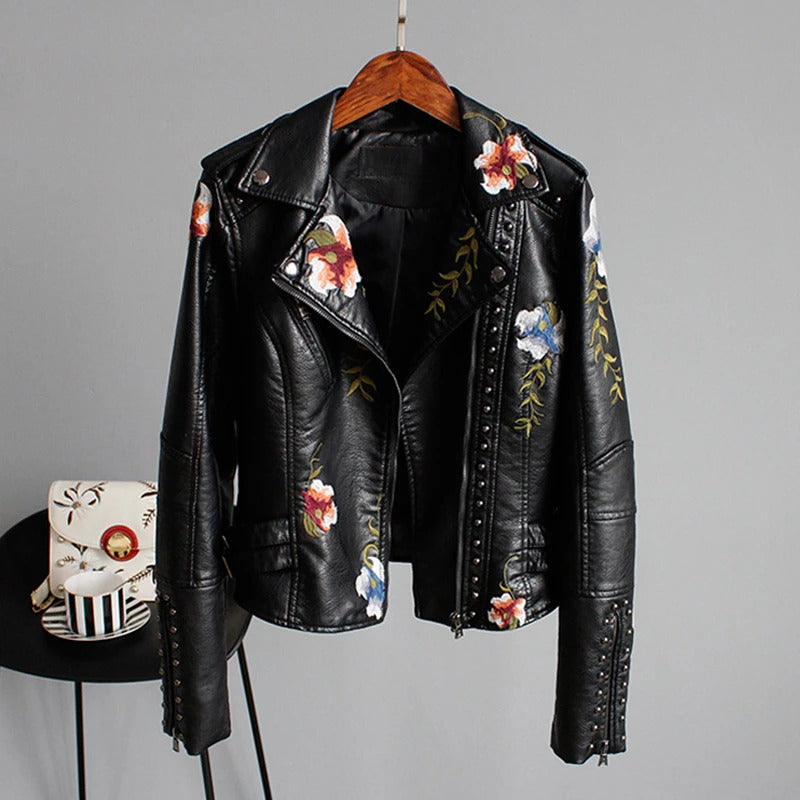 Damen Kunstlederjacke | Vegan | Kurz | Frontreißverschluss | Bestickt-Luzern Mode