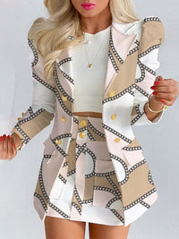 Taillierter Blazer | figurbetonter Rock | weiches Material | vielseitig kombinierbar-Weiß/Ketten-S-Luzern Mode