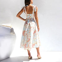 Blumen Midi-Kleid aus leichtem Stoff – Alina