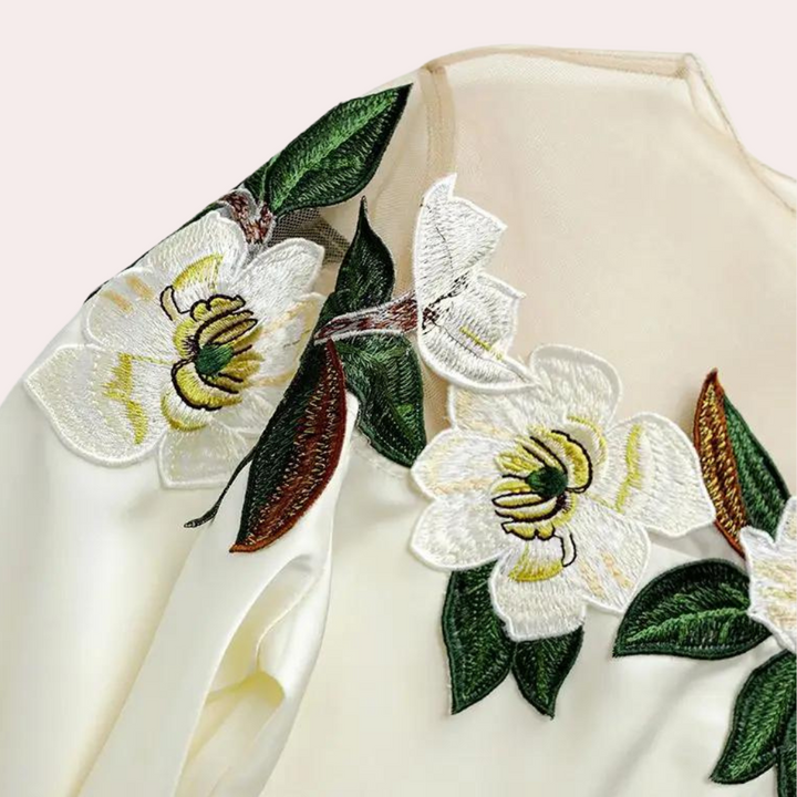 Blumenmuster Beige Damenbluse mit Lockere Passform – Elvira