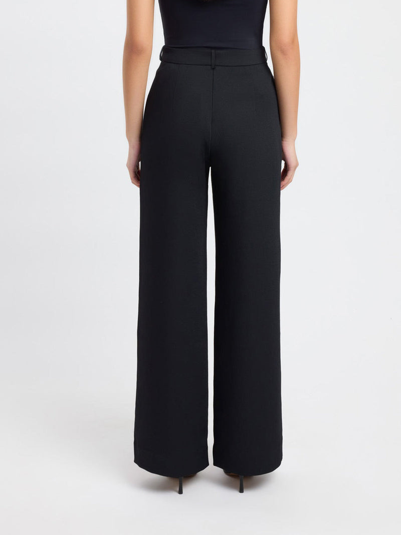 Ärmelloser Damen-Jumpsuit mit Gürtel und weitem Bein-Luzern Mode