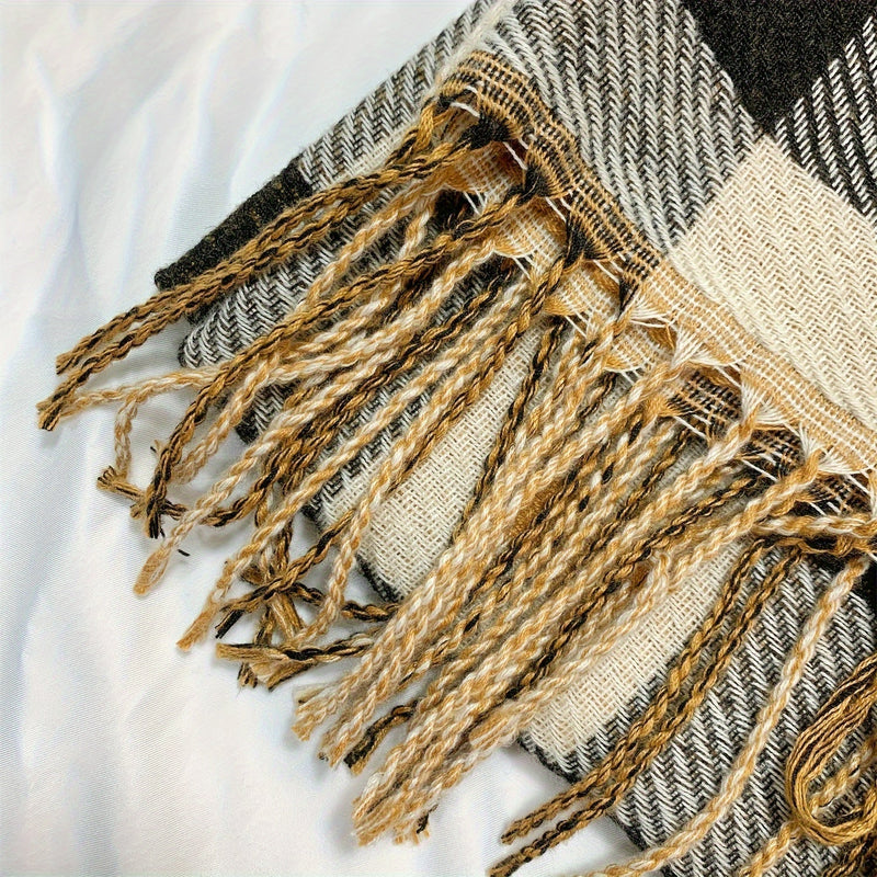 Karierter Damen Schal aus Polyester für Herbst & Winter – Aurelie