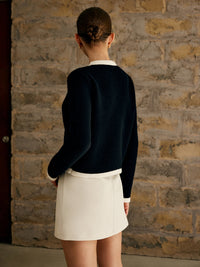 Elegante Damen Strickjacke mit Knopfleiste und Rock Set-Luzern Mode