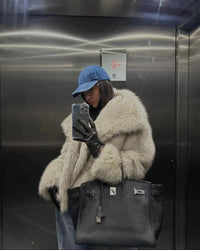Damen Kunstpelzjacke mit Tasche - Wintermode Trend 2023-Luzern Mode