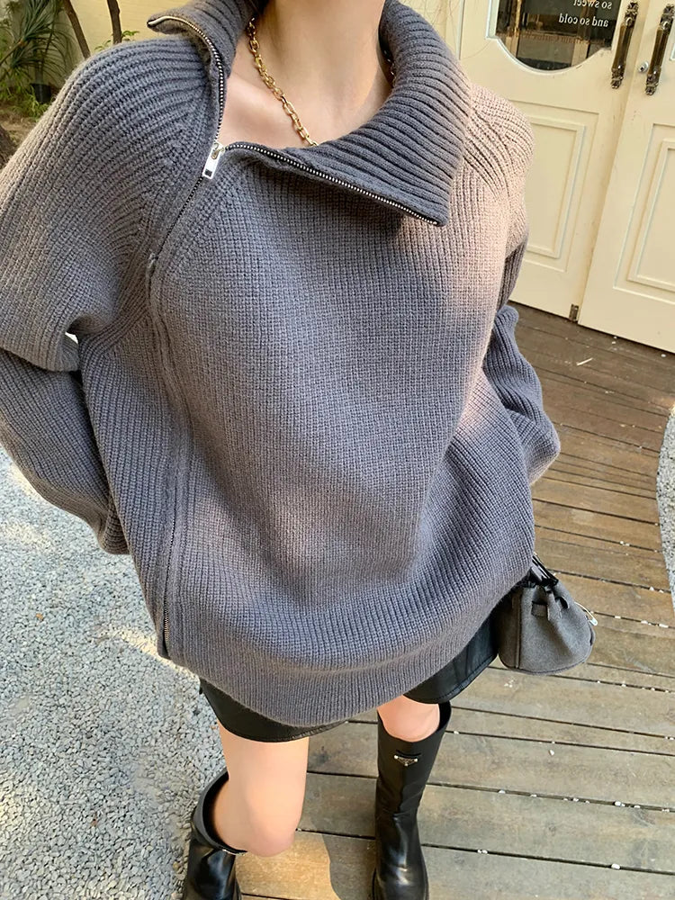Damen Strickpullover mit Reißverschluss und Handtasche-Luzern Mode