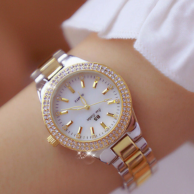 Damenarmbanduhr | Quarz | Glänzend | Wasserdicht | Edelstahlband-Gold mit Silber-Luzern Mode