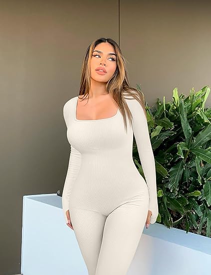 Damen Shapewear Jumpsuit mit langen Ärmeln für Alltag-Luzern Mode