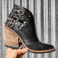 Damen Stiefeletten | Veganes Leder | Blockabsatz | V-Ausschnitt | Schnalle | Uni-Luzern Mode