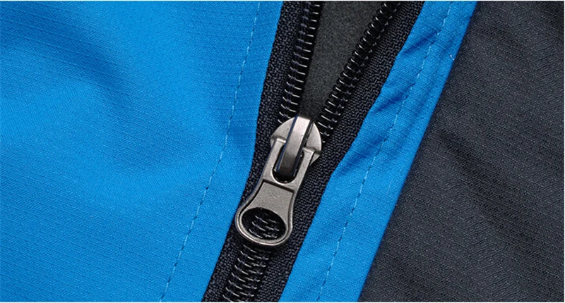 Wasserdichte Outdoor-Jacke für Herren mit Kapuze-Luzern Mode
