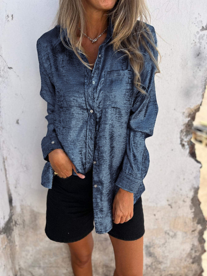 Damen Bluse aus Samt mit Knopfleiste und Kragen-Blau-S-Luzern Mode