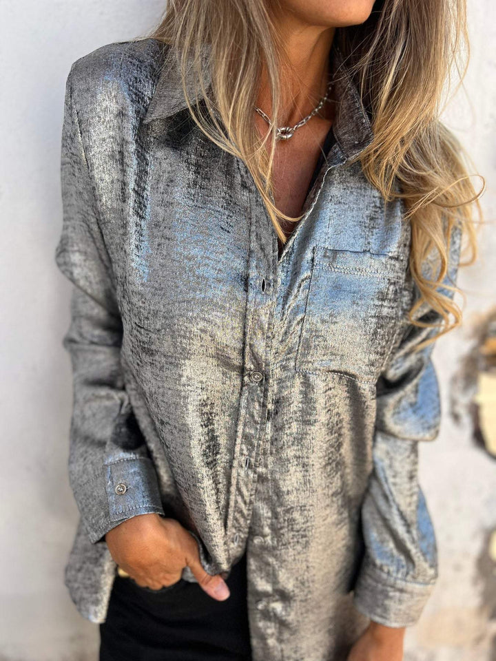 Damen Bluse aus Samt mit Knopfleiste und Kragen-Hellblau-S-Luzern Mode