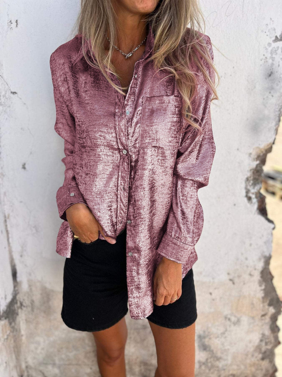 Damen Bluse aus Samt mit Knopfleiste und Kragen-Rosa-S-Luzern Mode