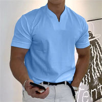 Atmungsaktives Herren Fitnessshirt mit V-Ausschnitt – Timo