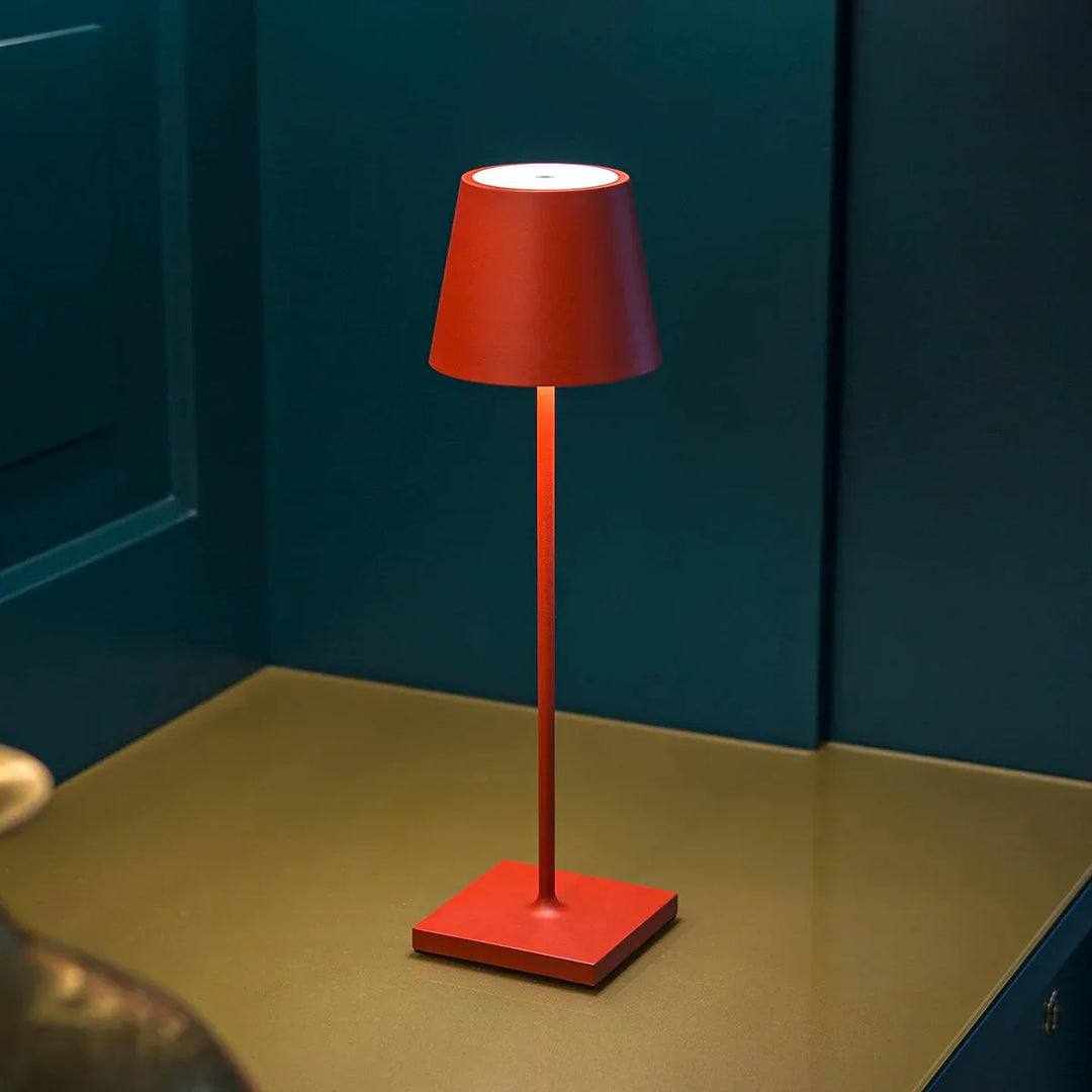 Tischlampe | Matt Nachhaltig Luxus Modern USB-C Wiederaufladbar Stilvoll-Mattrot-Luzern Mode
