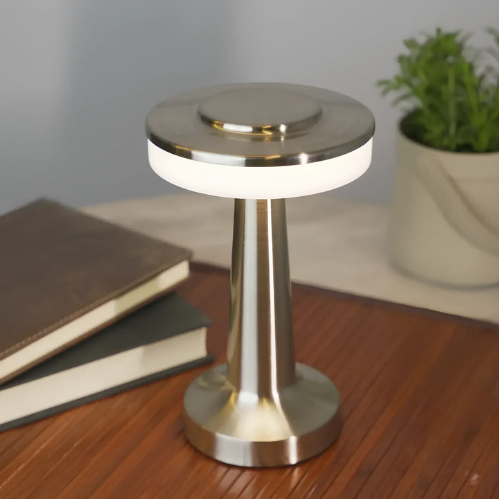 Drahtloser Tischleuchte im Retro-Look | Metallisch | Aufladbar | USB-C-Luzern Mode