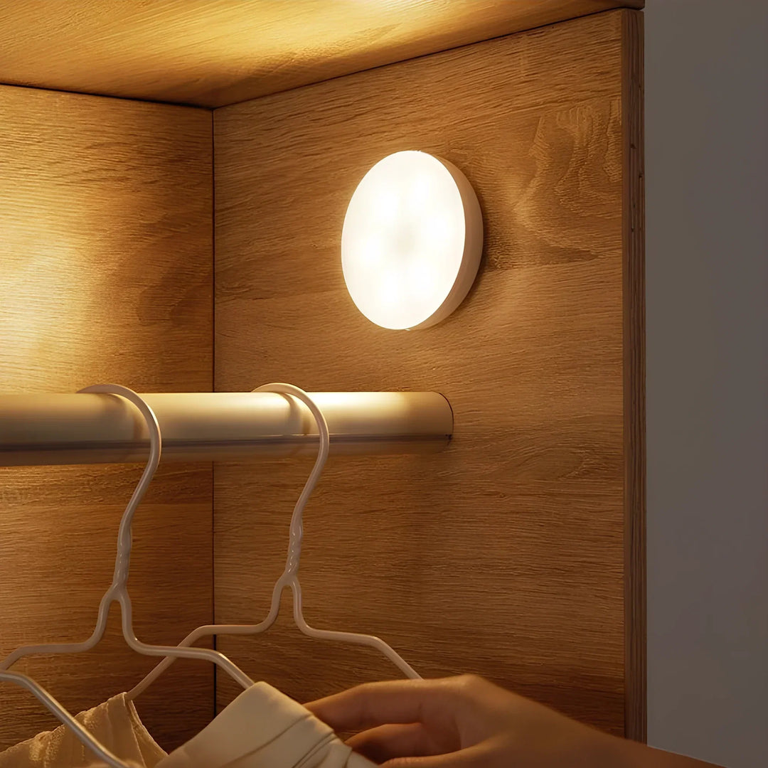 Runde Lampe mit Bewegungsmelder | Kabellos | Wiederaufladbar | Klein-Luzern Mode